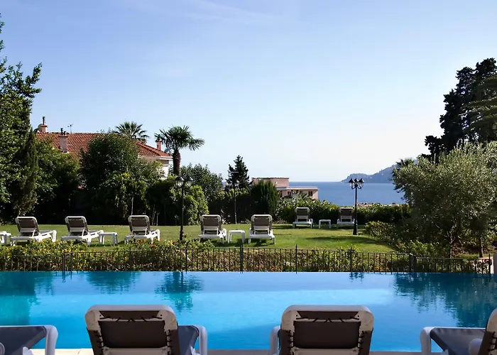 Hotel 4 stelle: Hotel Chateau De La Tour Cannes